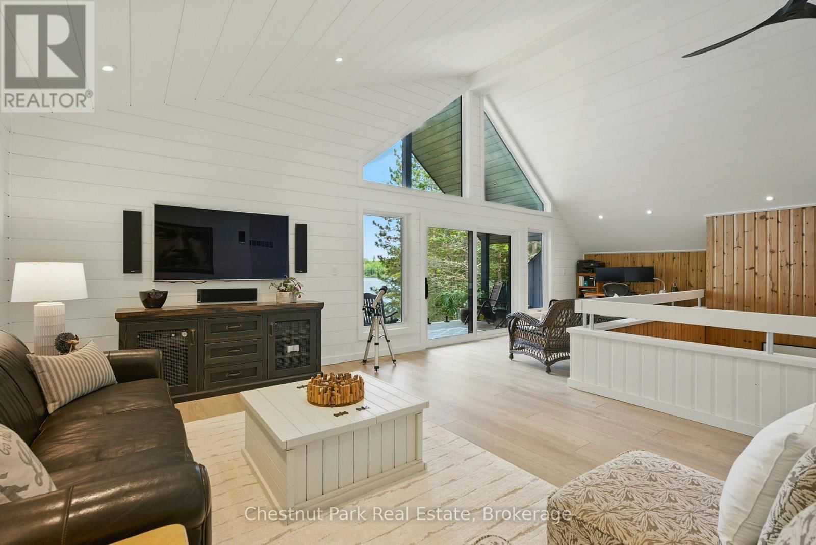 1167 WOLF BAY ROAD Image 31