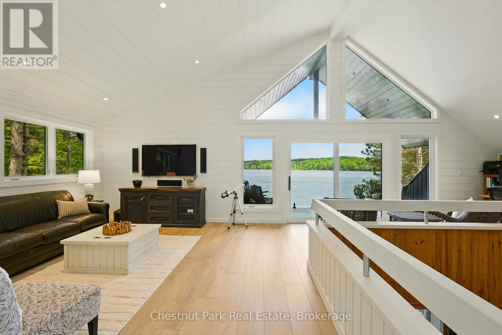 1167 WOLF BAY ROAD Image 32