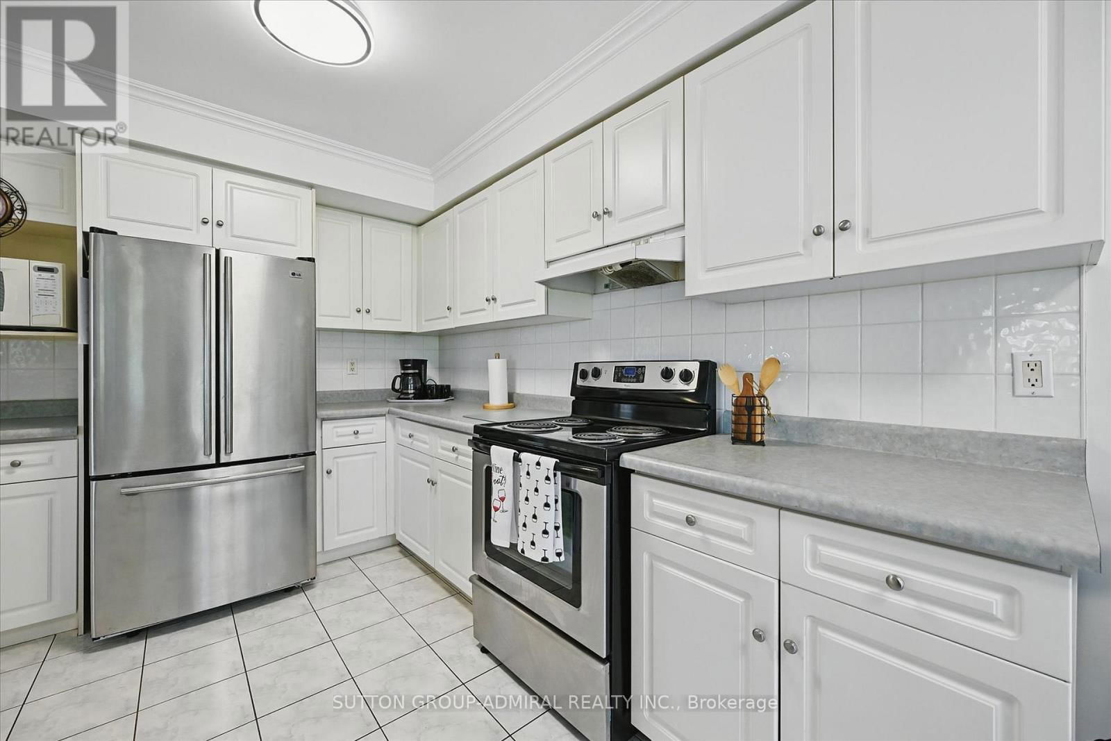 469 DEWITT ROAD Image 14