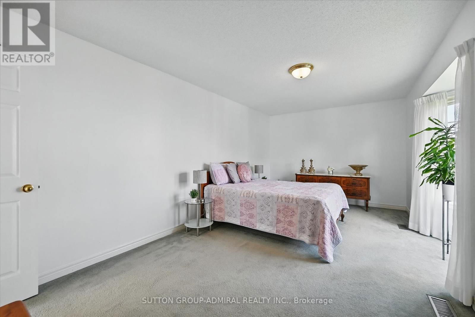 469 DEWITT ROAD Image 22