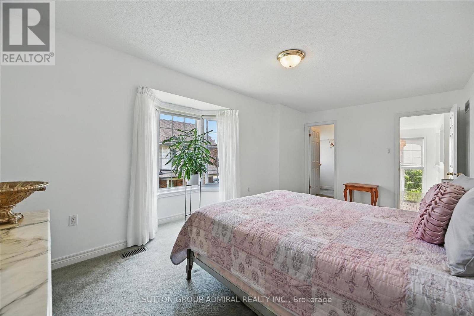 469 DEWITT ROAD Image 24