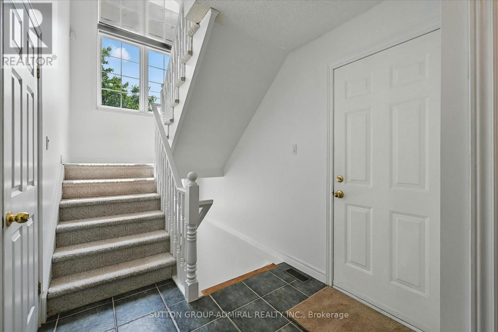 469 DEWITT ROAD Image 30