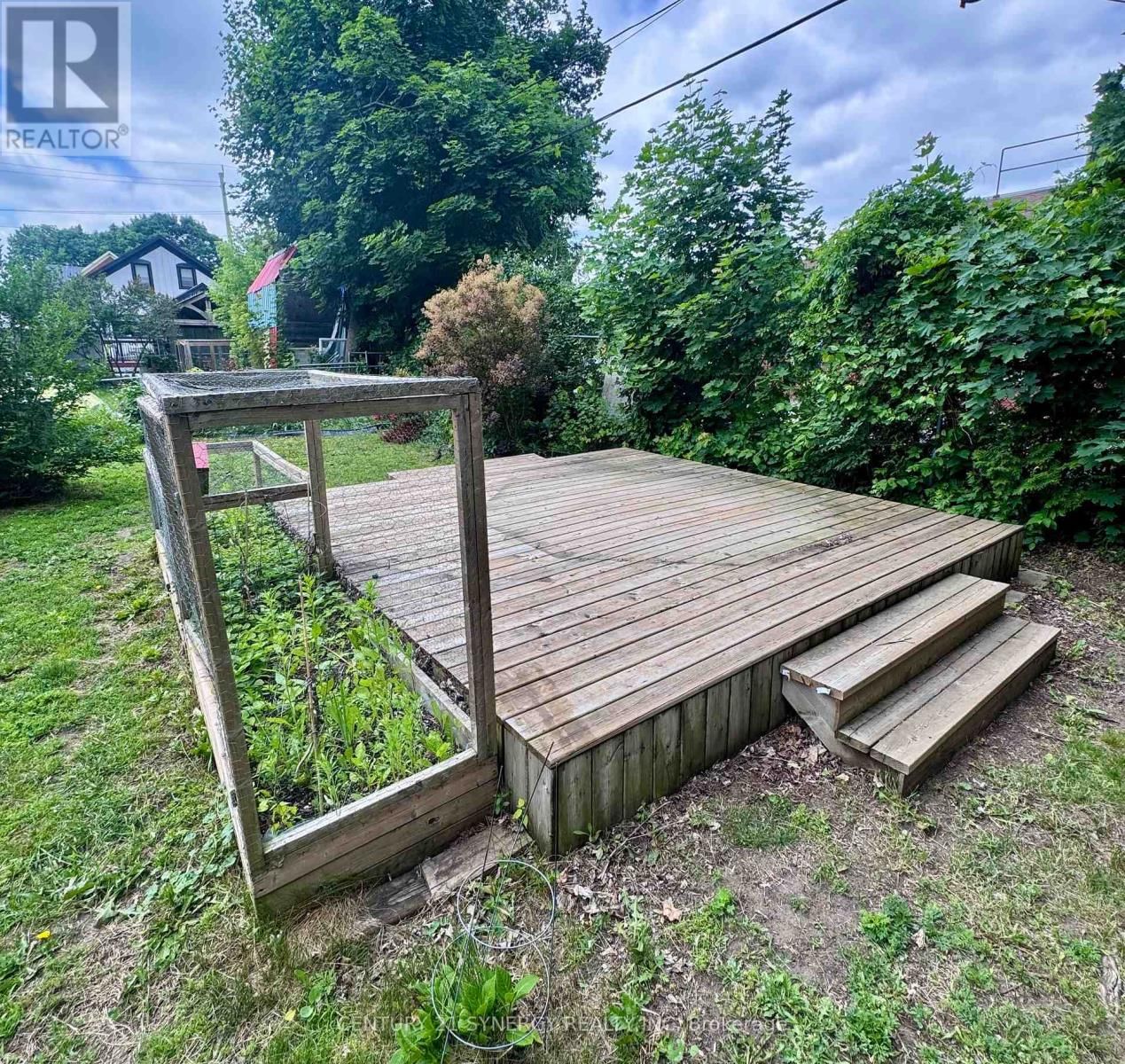6 STRATHCONA STREET Image 11