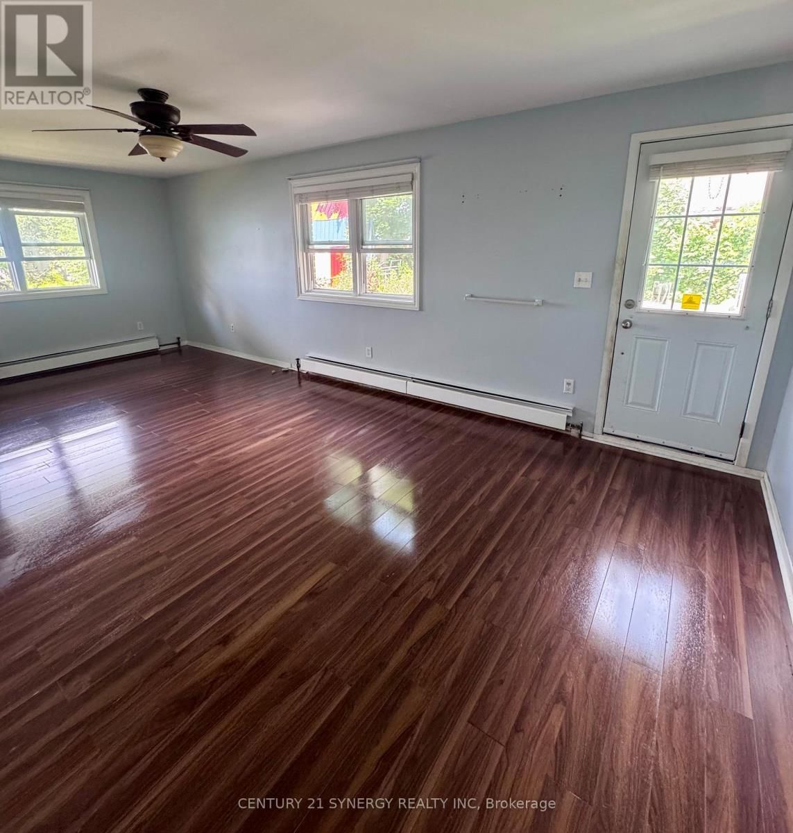 6 STRATHCONA STREET Image 30