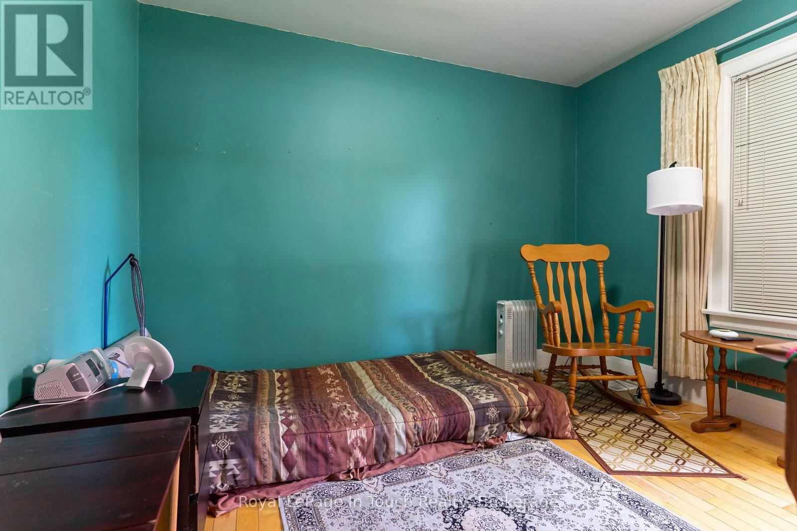 2596 HONEY HARBOUR ROAD Image 11
