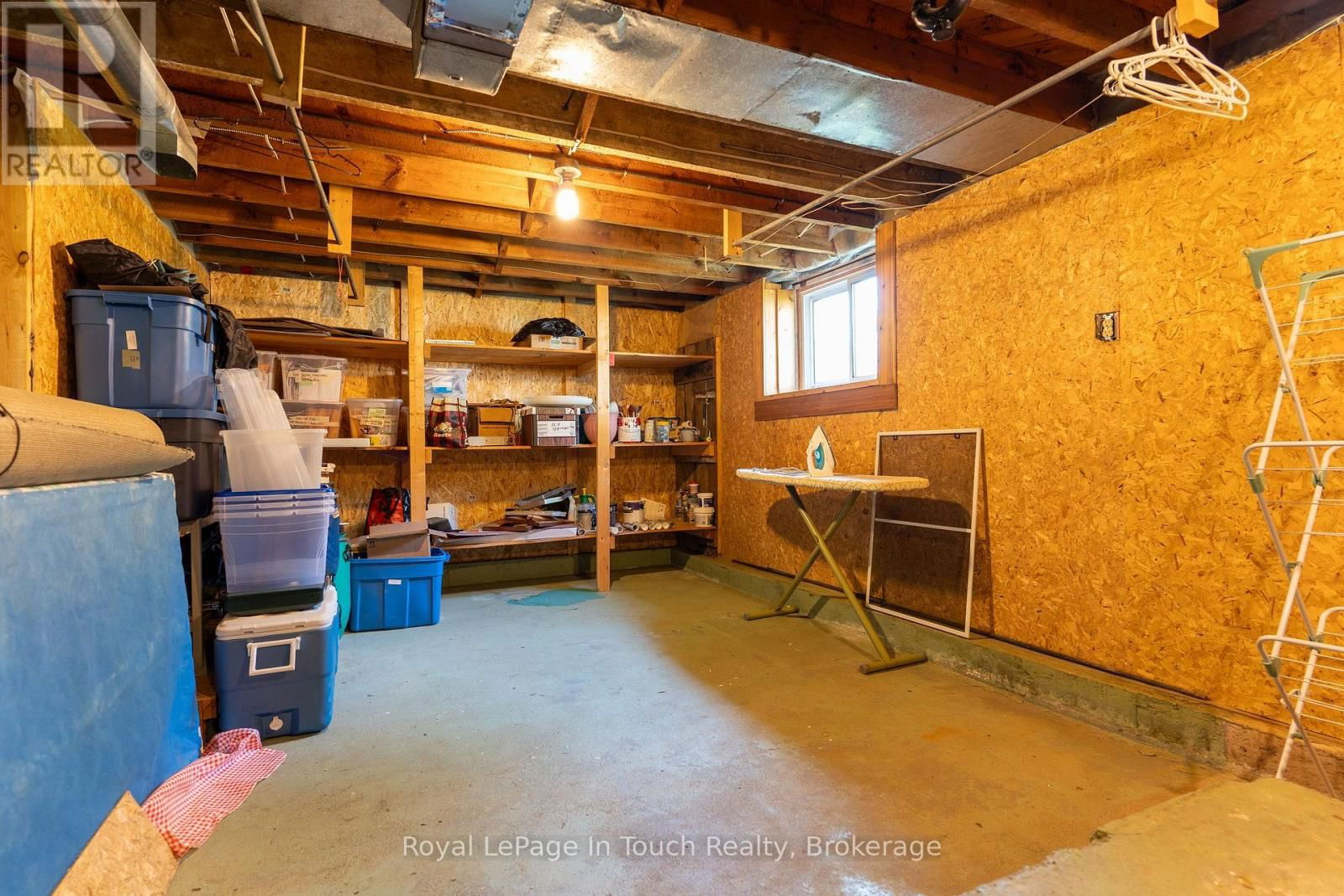 2596 HONEY HARBOUR ROAD Image 15
