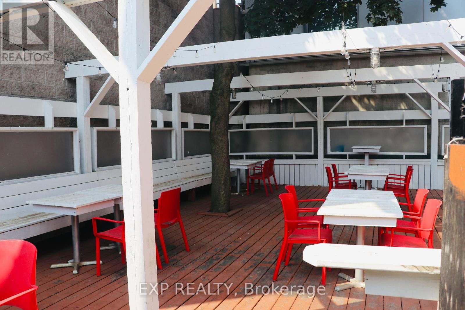108 MURRAY STREET Image 10