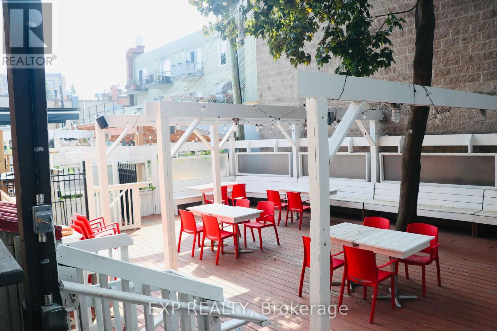 108 MURRAY STREET Image 9