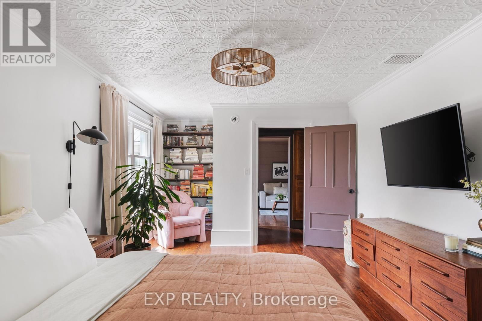 985 MELVILLE ROAD Image 16