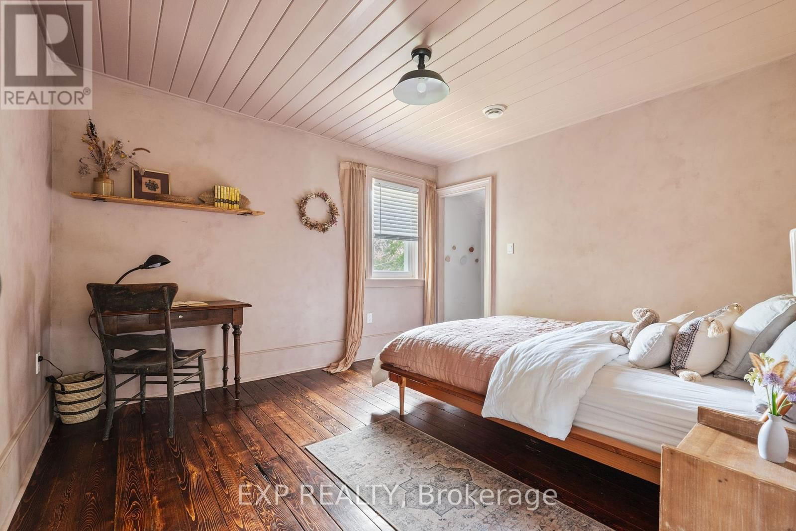 985 MELVILLE ROAD Image 25