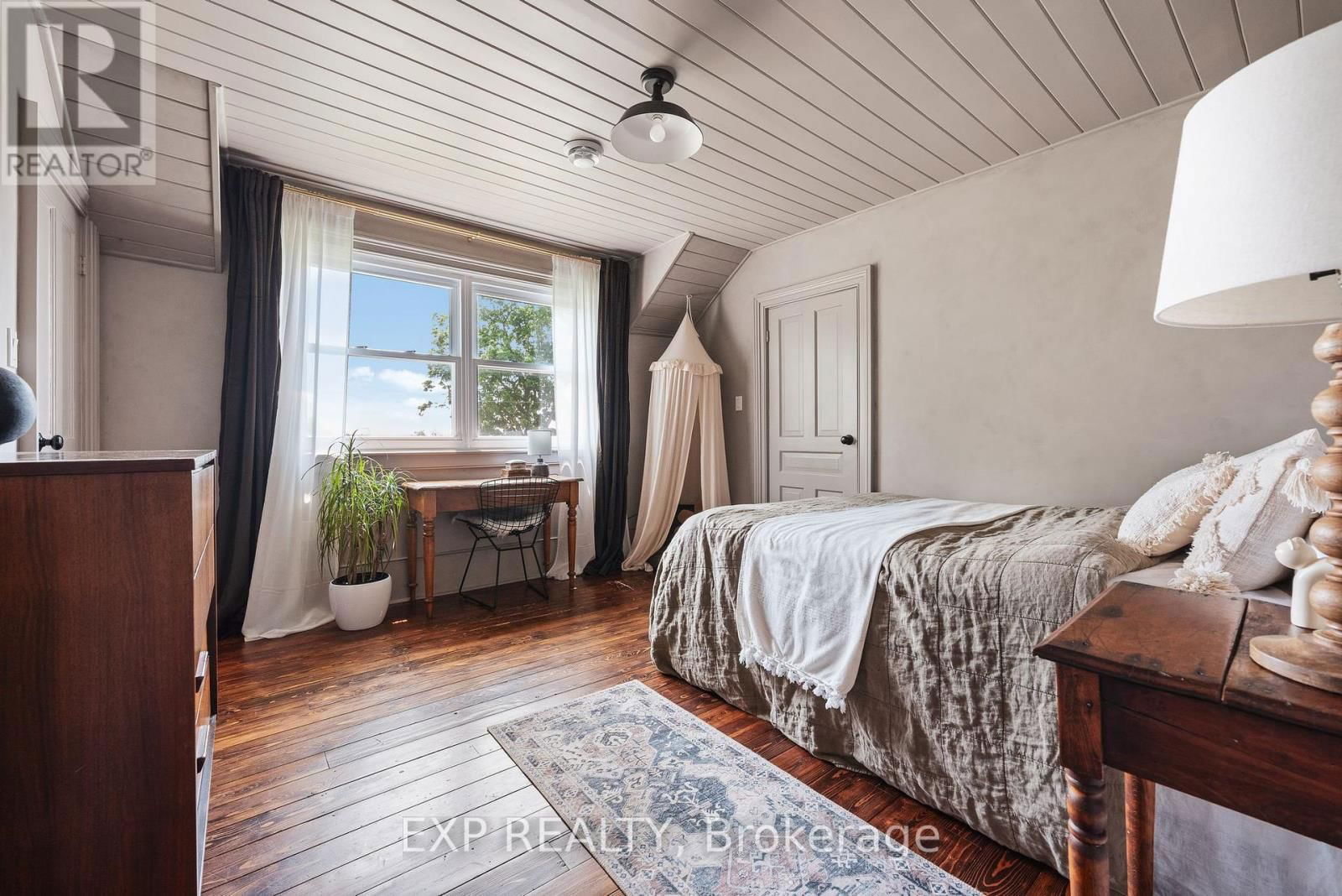 985 MELVILLE ROAD Image 27