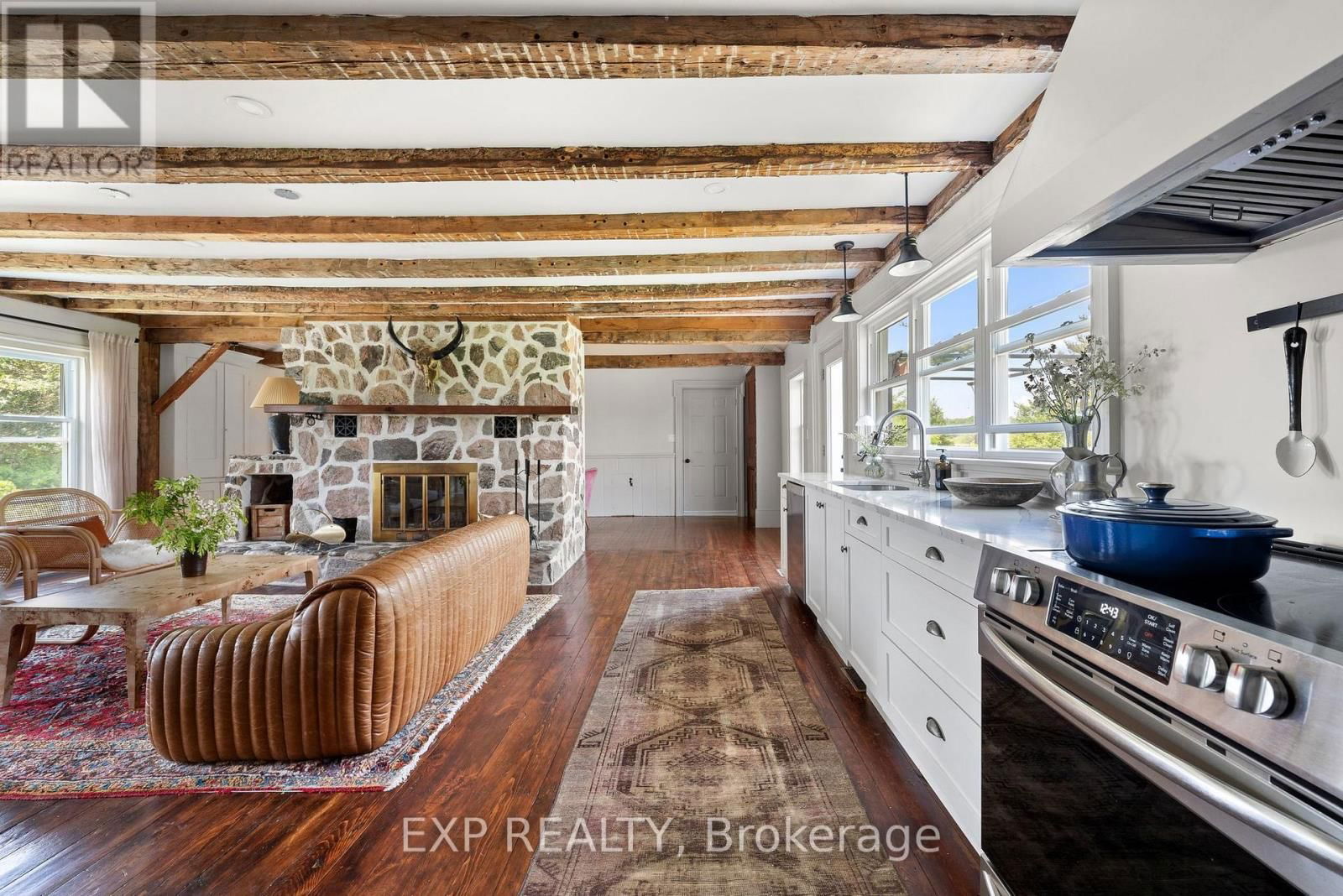 985 MELVILLE ROAD Image 9