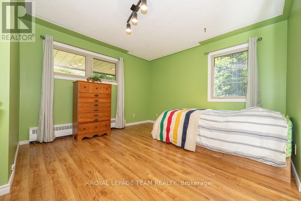 42165 COMBERMERE ROAD Image 26