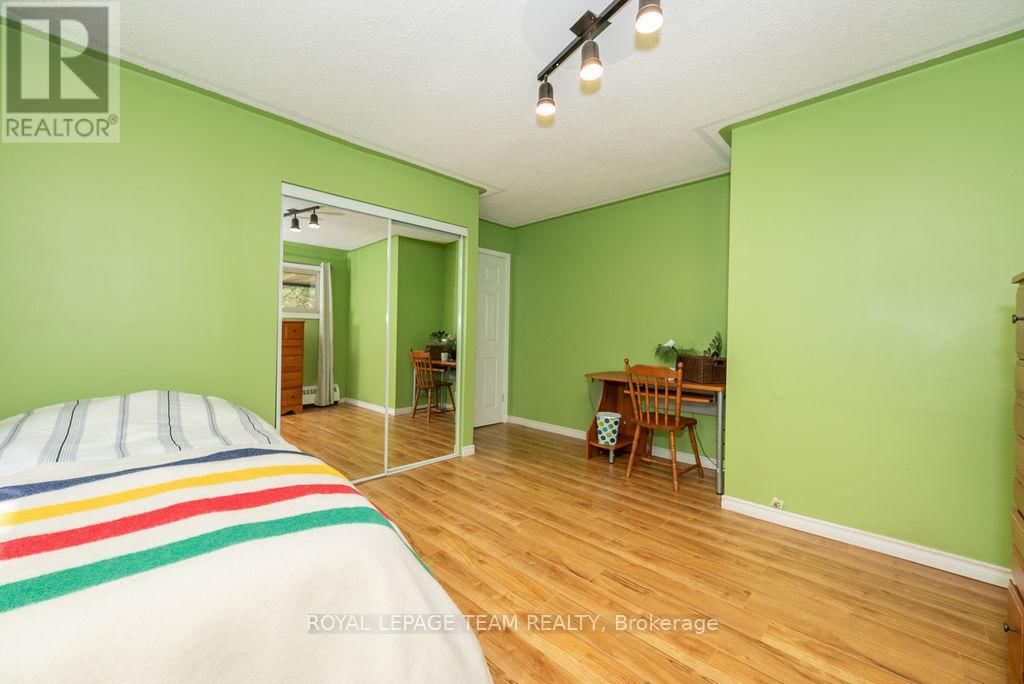 42165 COMBERMERE ROAD Image 27