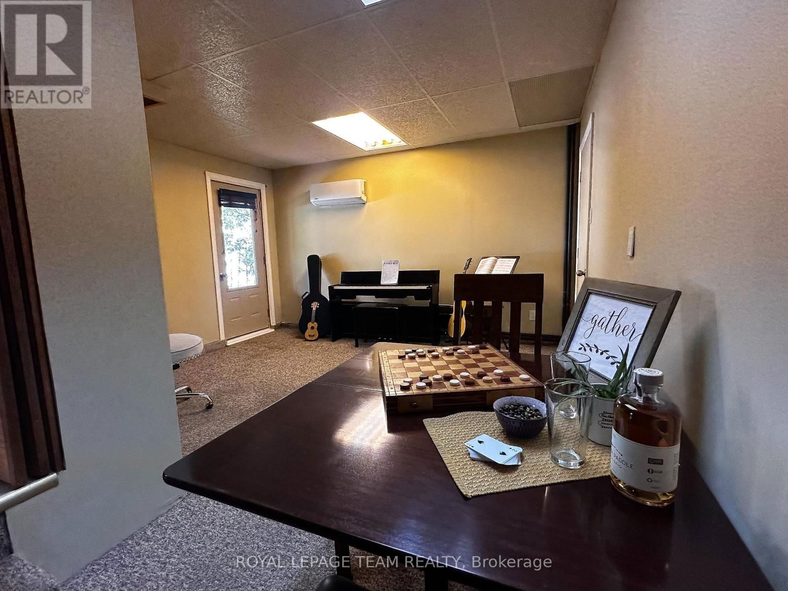 42165 COMBERMERE ROAD Image 28