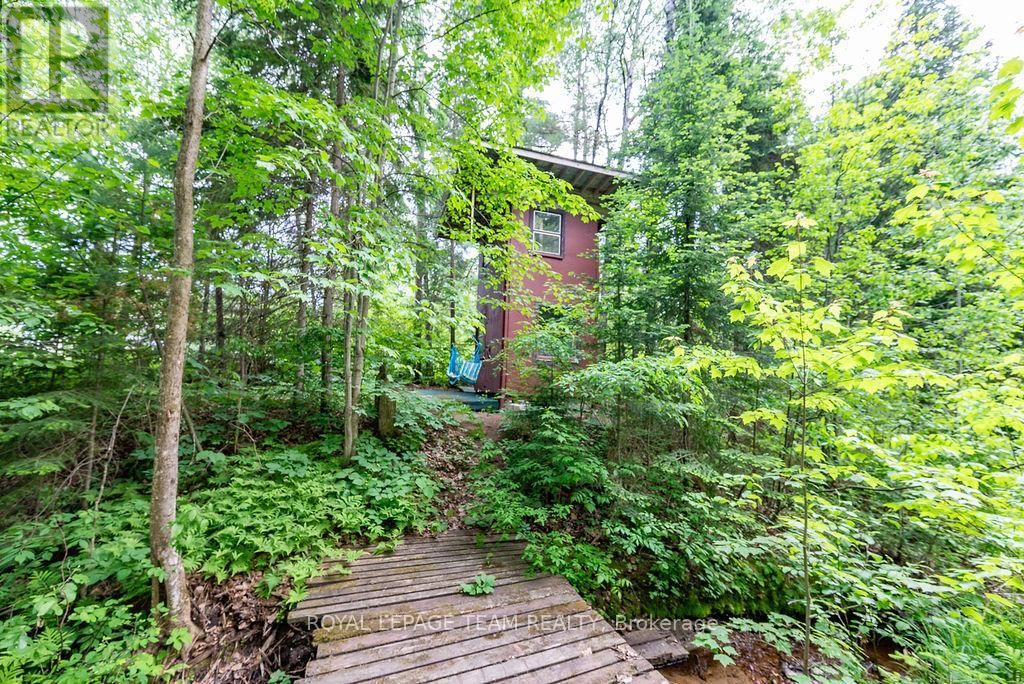 42165 COMBERMERE ROAD Image 41