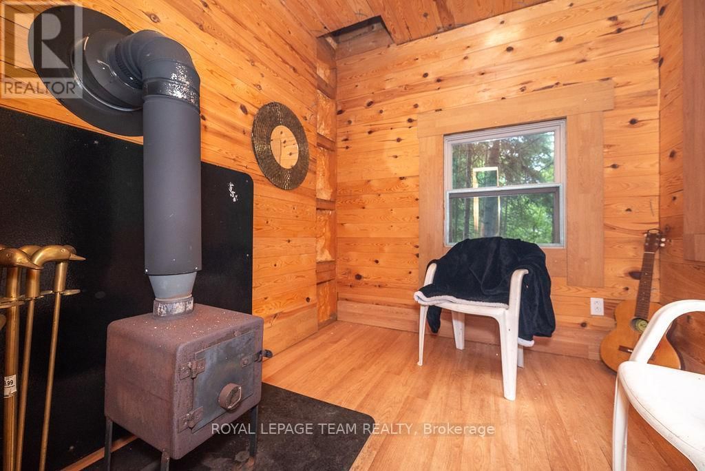 42165 COMBERMERE ROAD Image 43