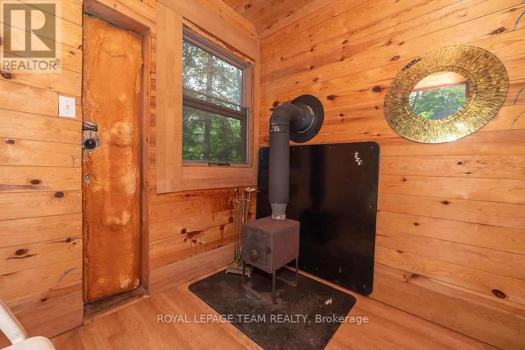 42165 COMBERMERE ROAD Image 44