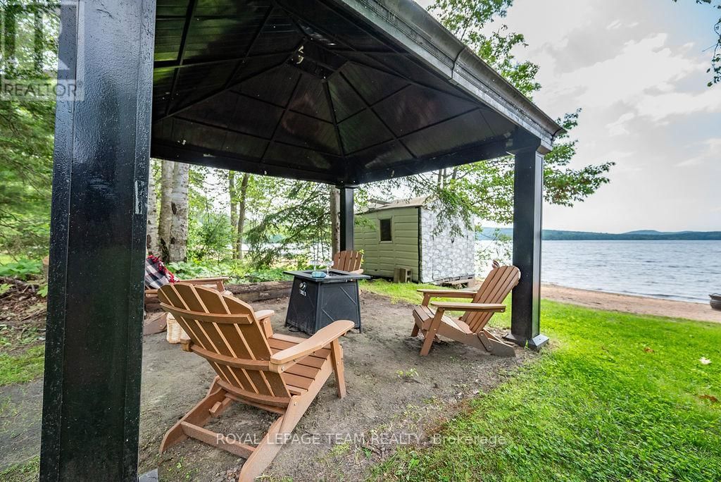 42165 COMBERMERE ROAD Image 45