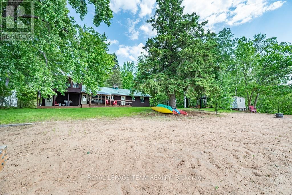 42165 COMBERMERE ROAD Image 48