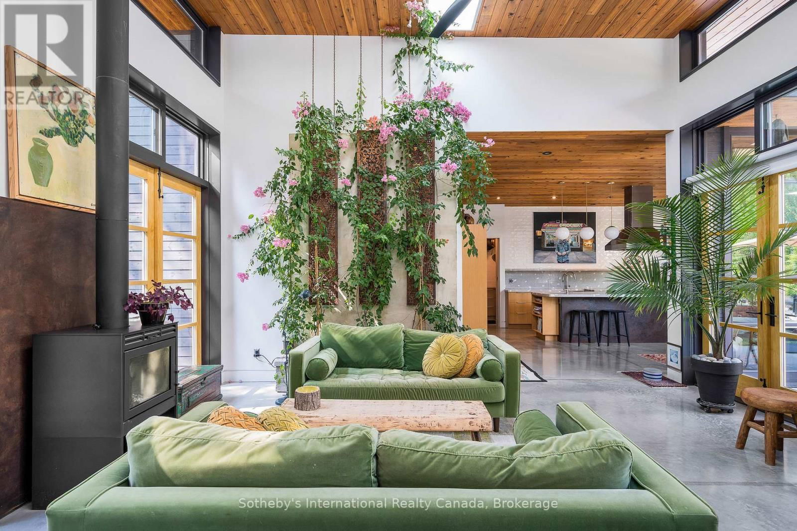 62 TUYLL STREET Image 29