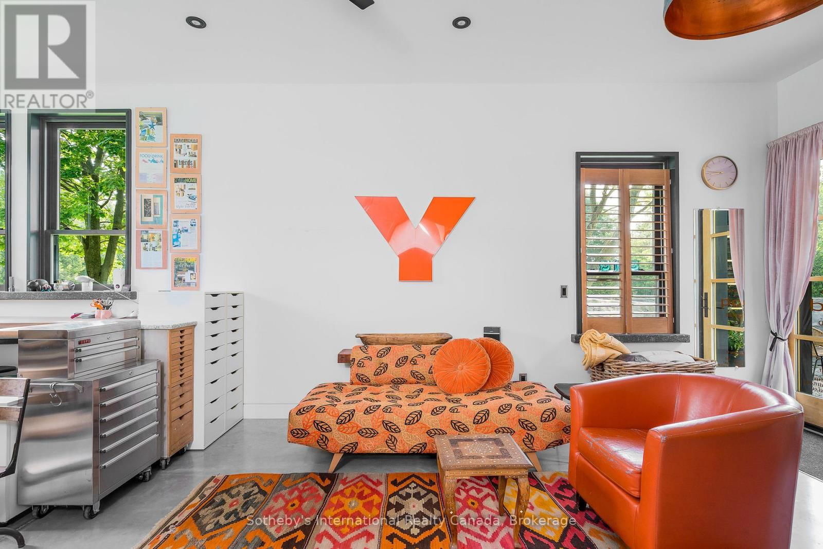 62 TUYLL STREET Image 37