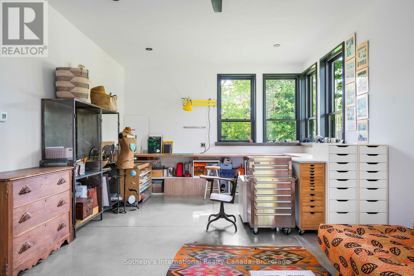 62 TUYLL STREET Image 39
