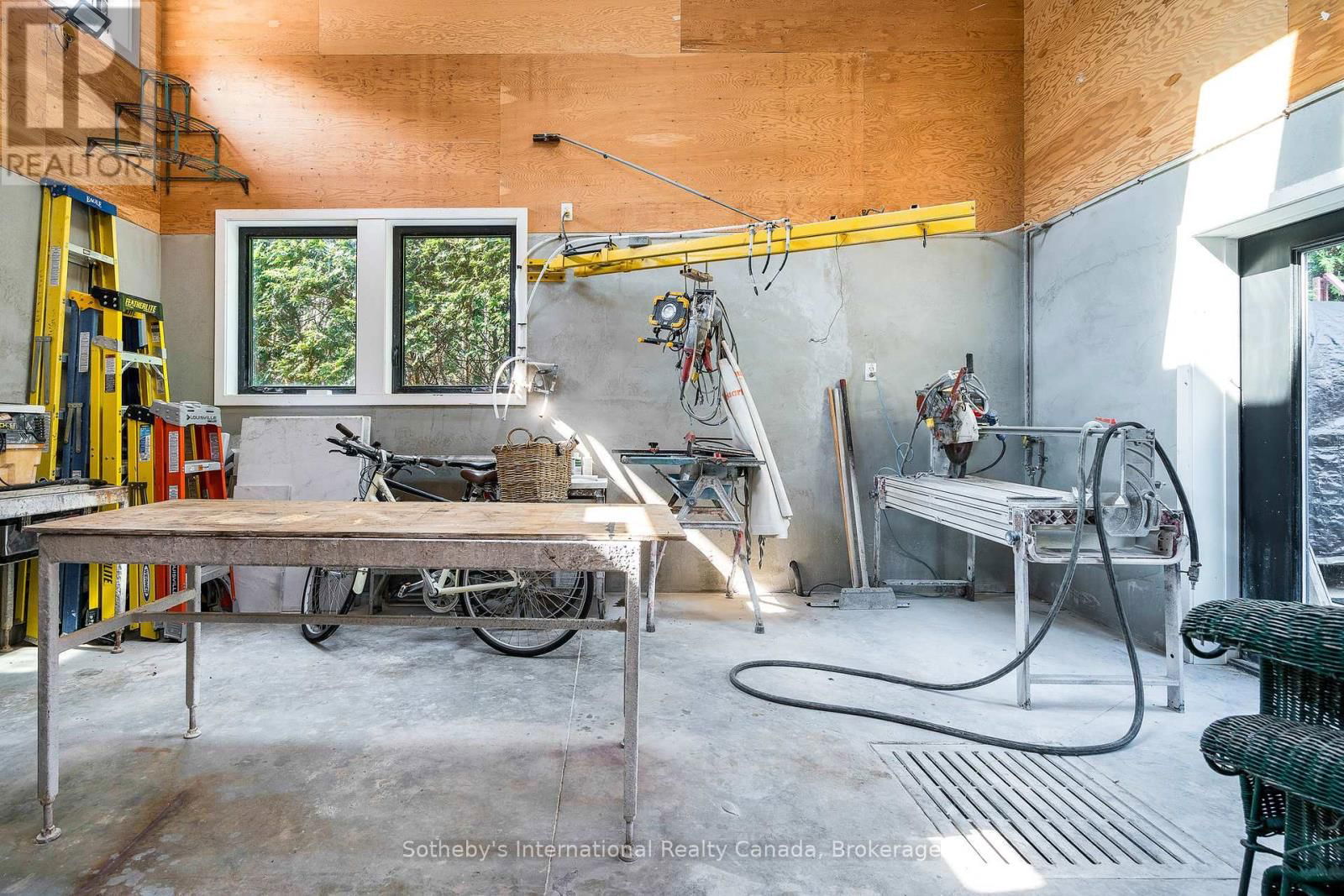 62 TUYLL STREET Image 49