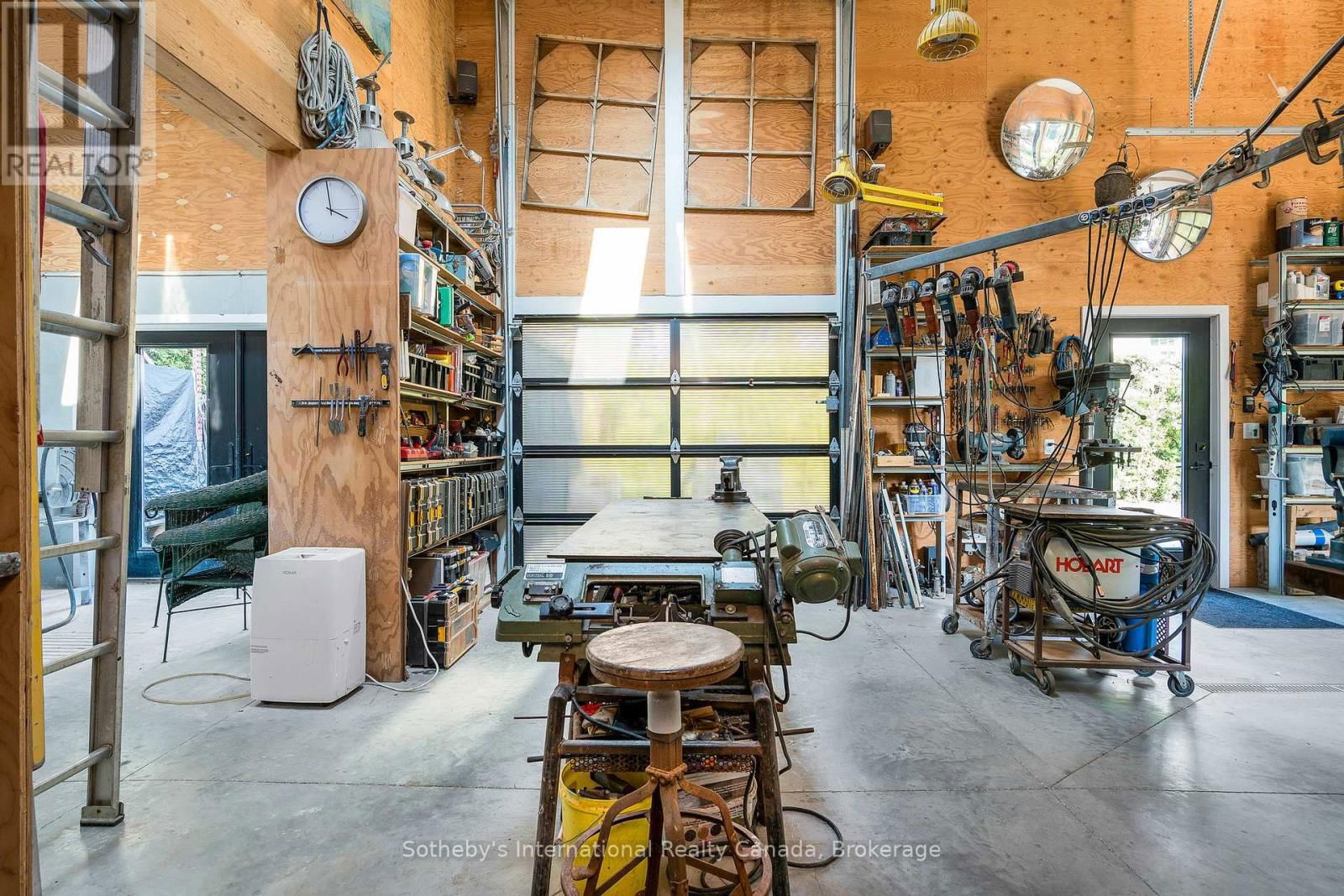 62 TUYLL STREET Image 50