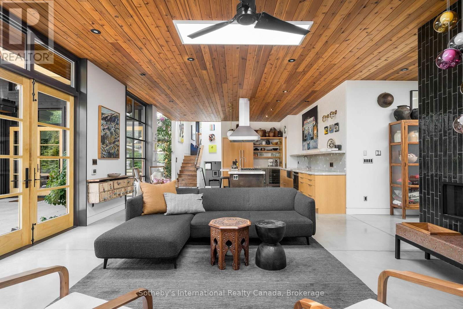 62 TUYLL STREET Image 7