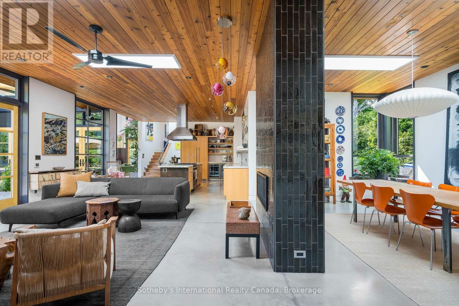 62 TUYLL STREET Image 8