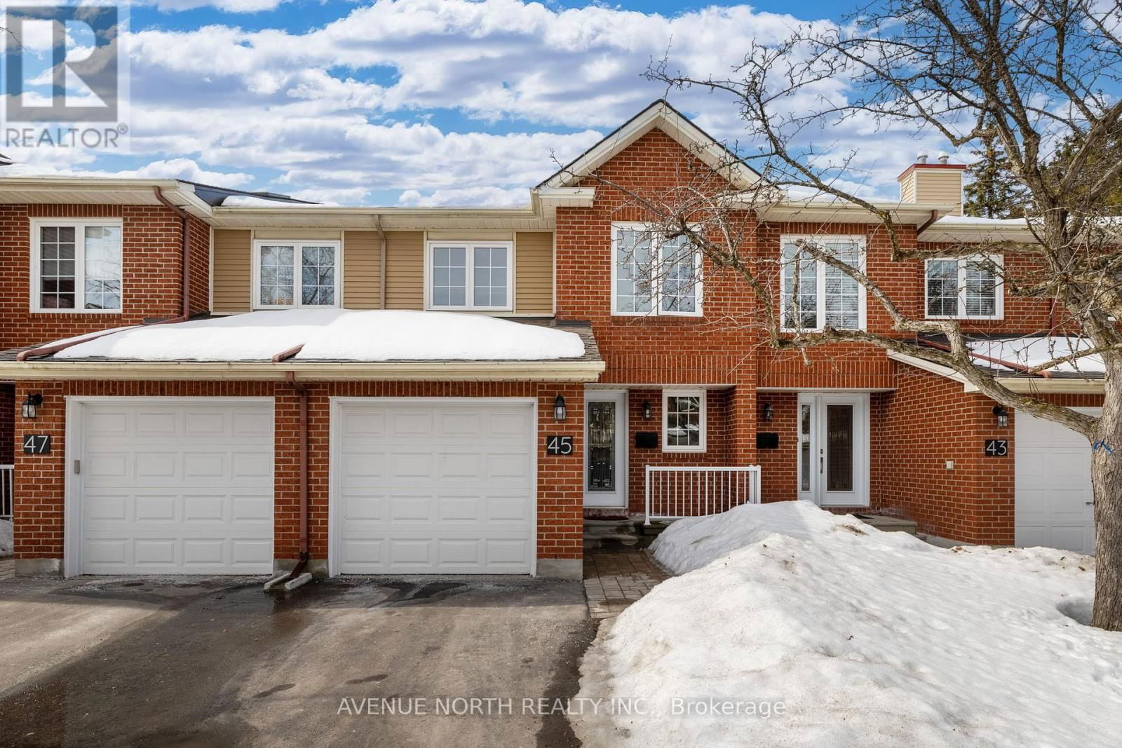 45 WRENWOOD CRESCENT Image 2