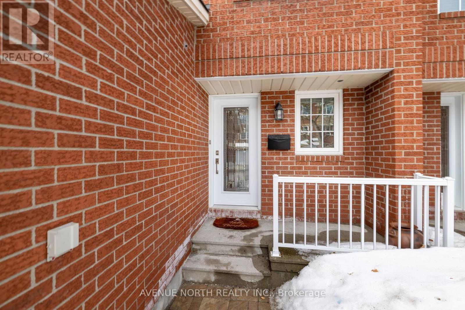 45 WRENWOOD CRESCENT Image 3
