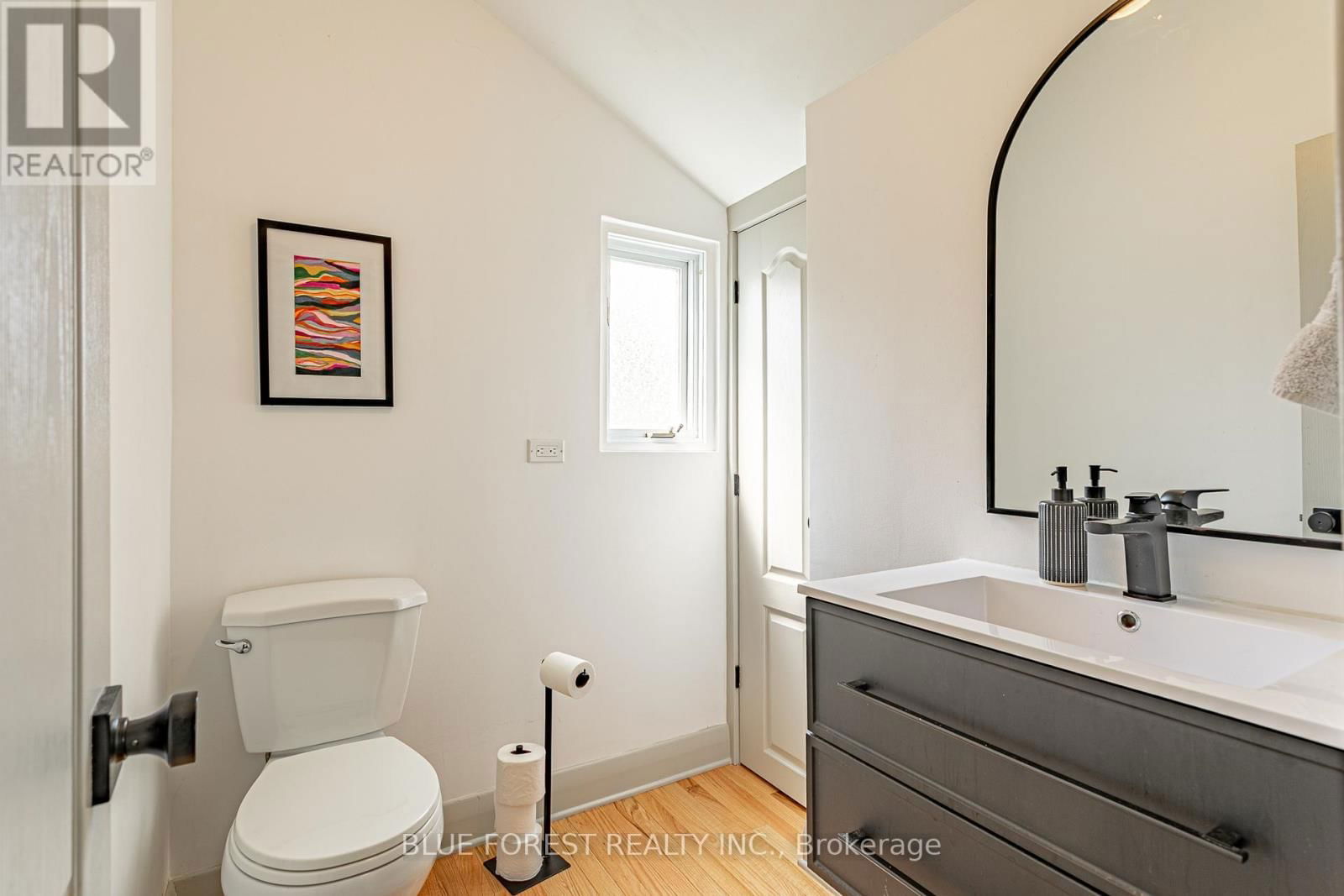 7 BALMORAL AVENUE Image 11