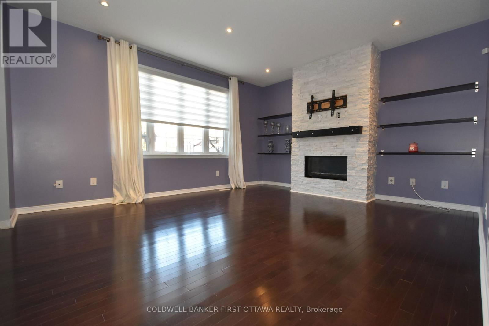 413 BLACKLEAF DRIVE Image 10