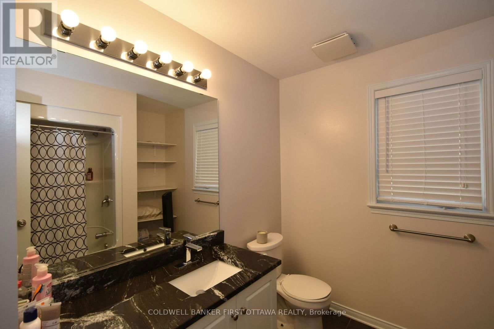 413 BLACKLEAF DRIVE Image 29