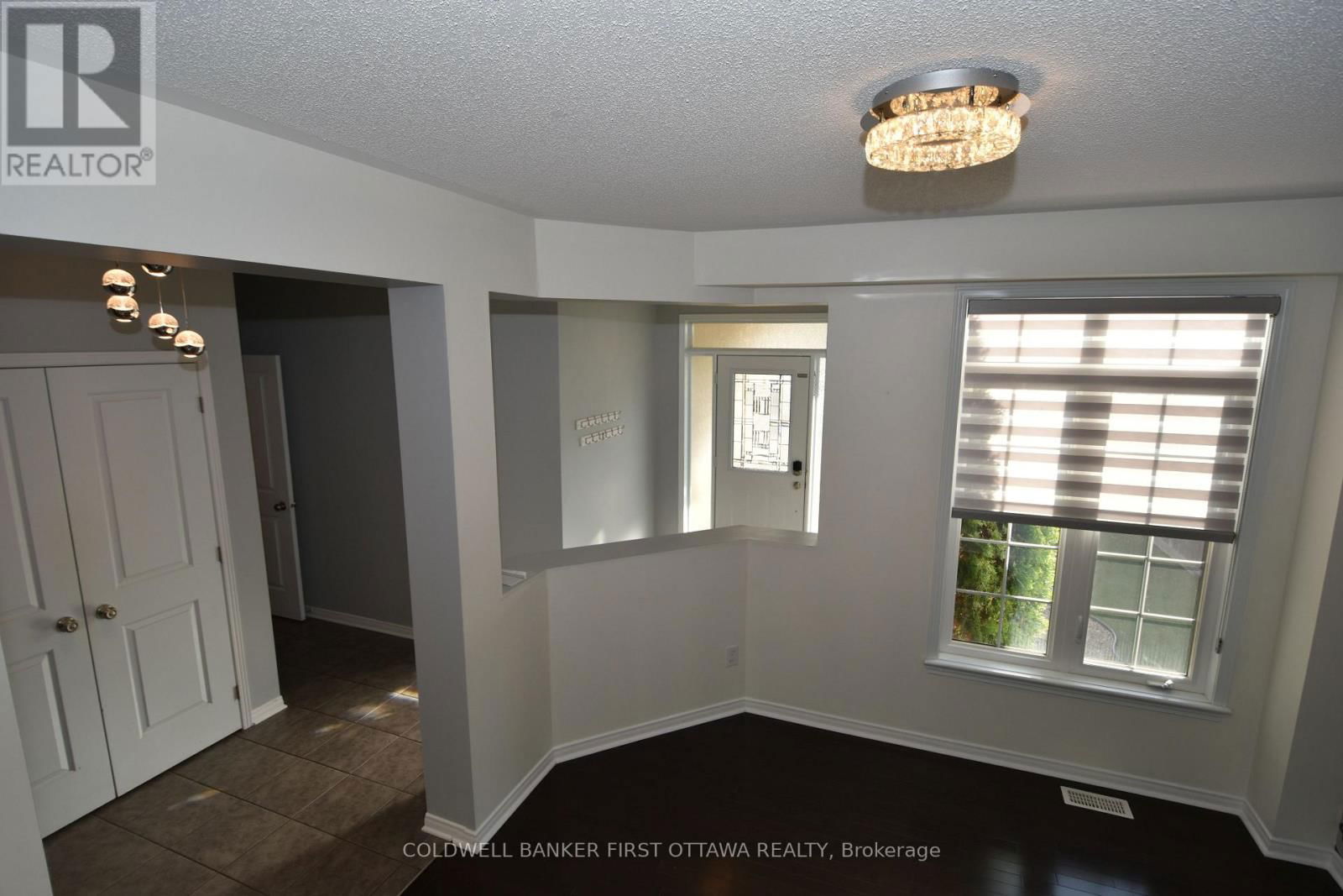 413 BLACKLEAF DRIVE Image 5