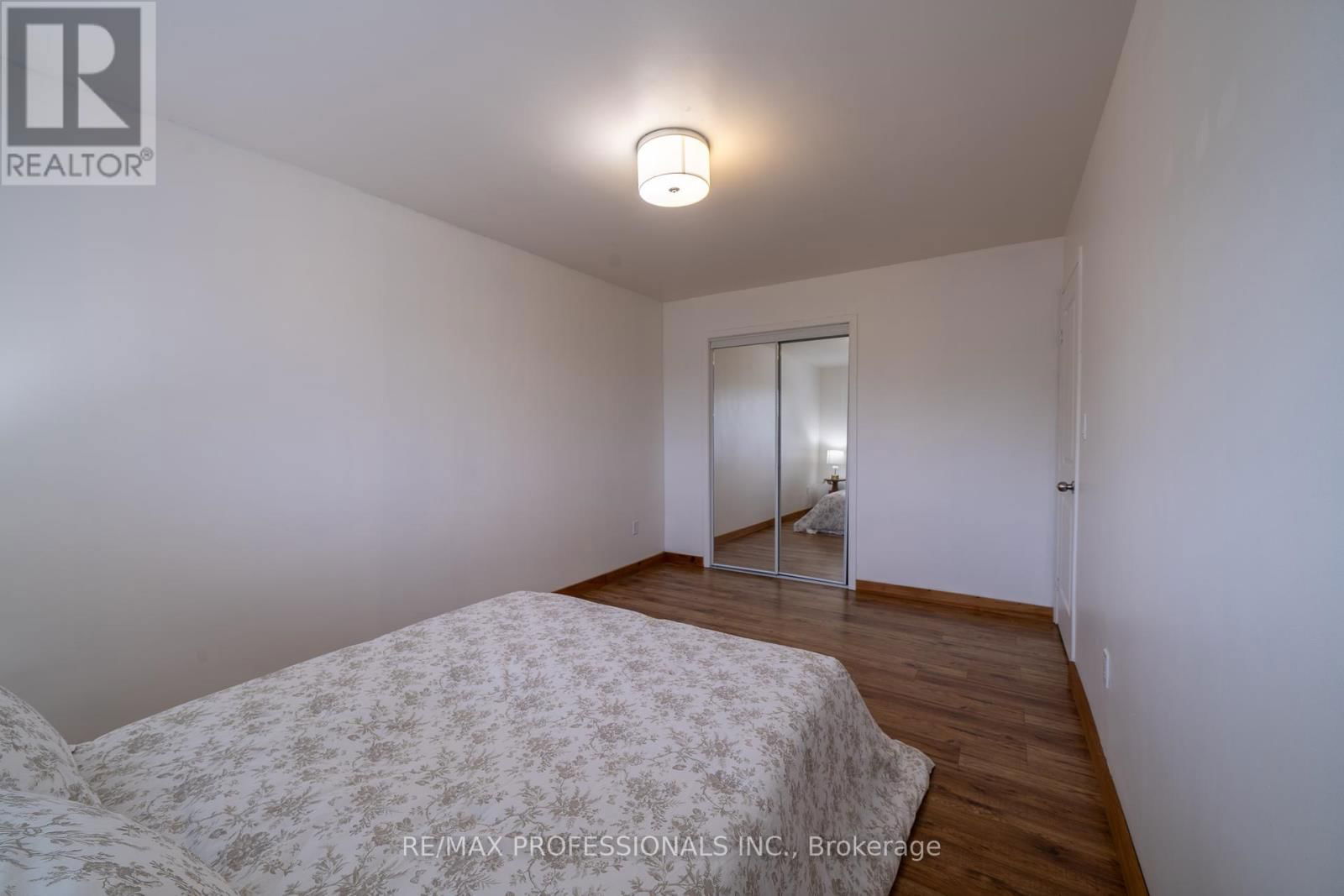 7248 CASEY STREET Image 18