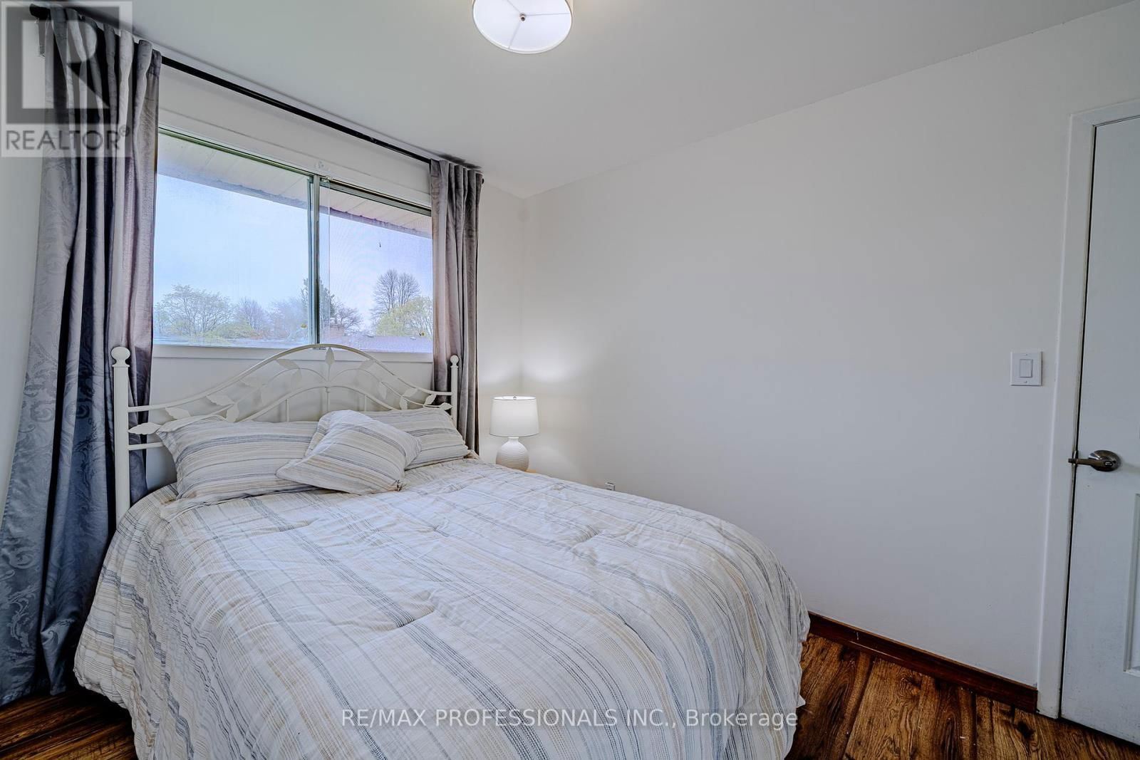 7248 CASEY STREET Image 21