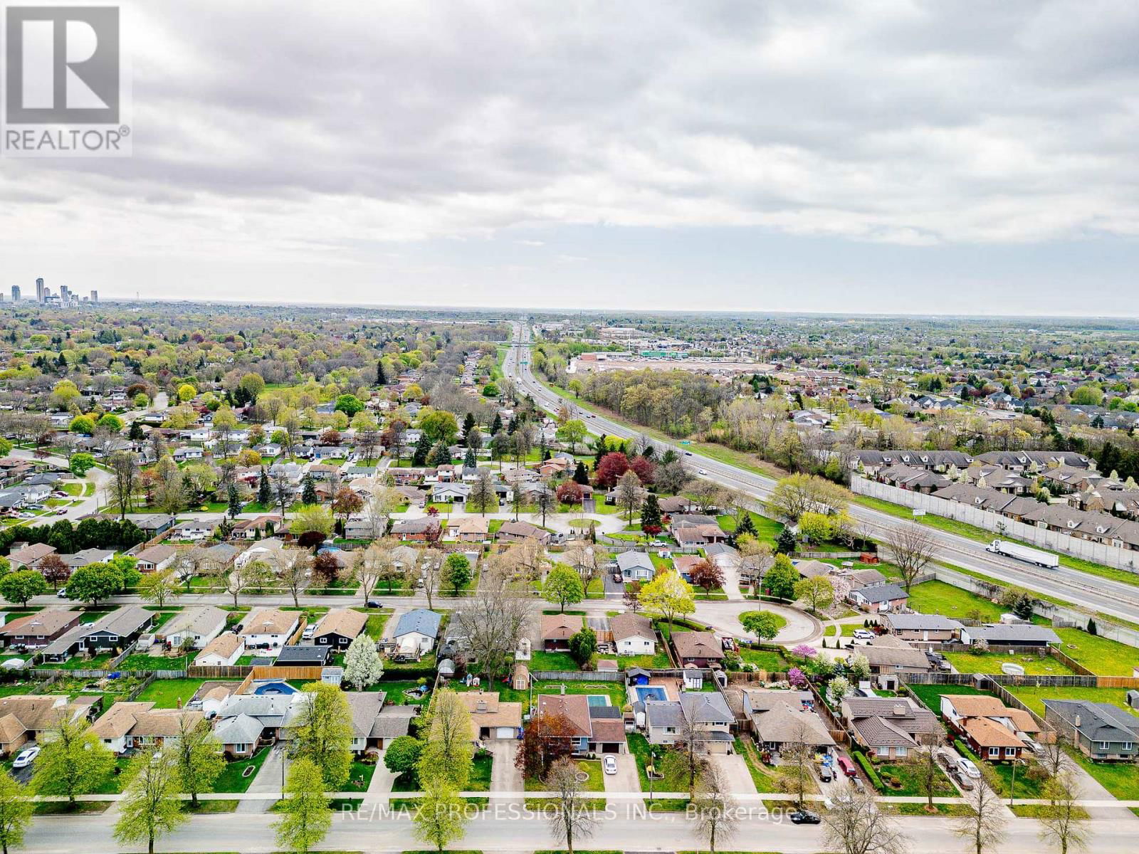 7248 CASEY STREET Image 36
