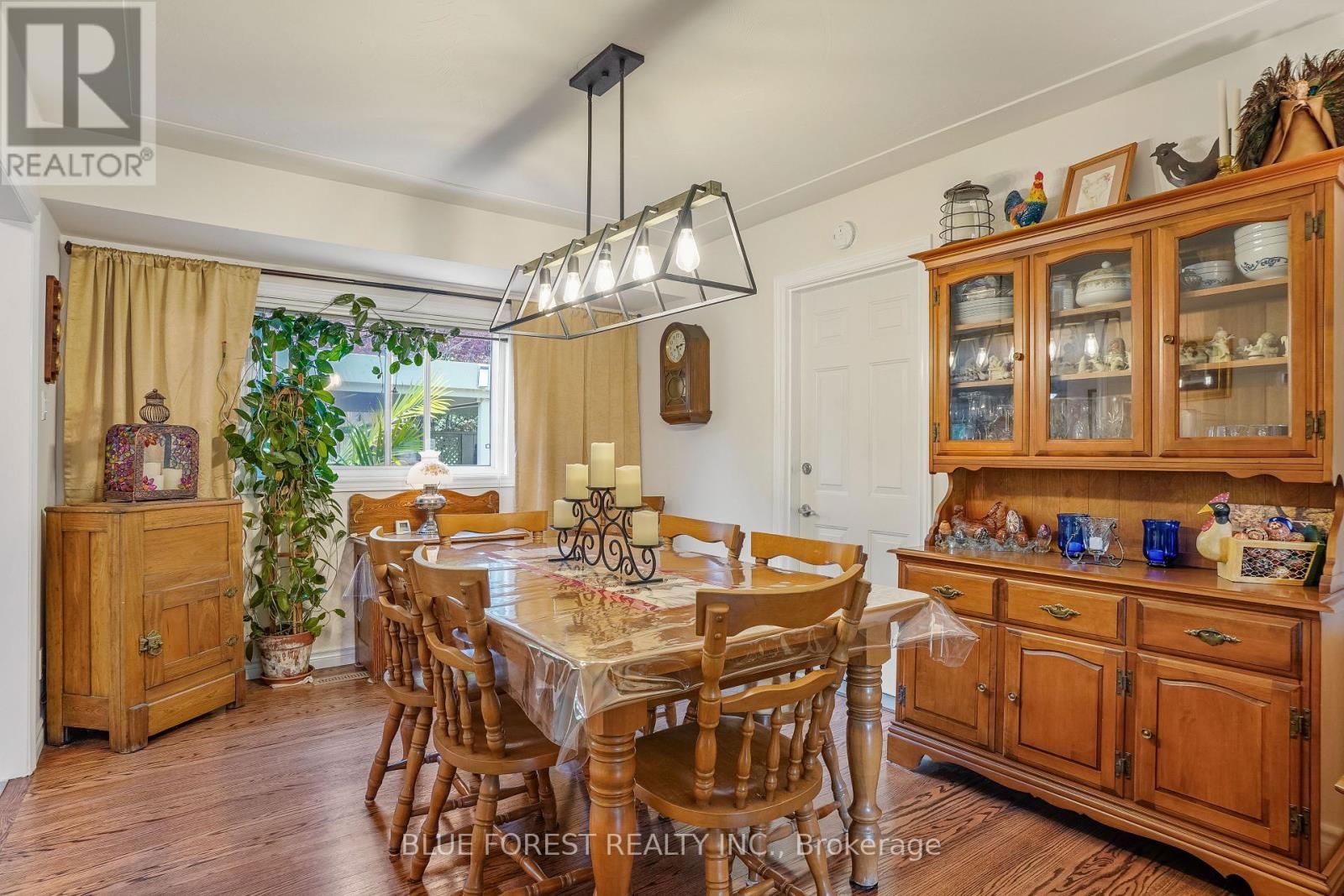 10 GUSTIN AVENUE Image 10