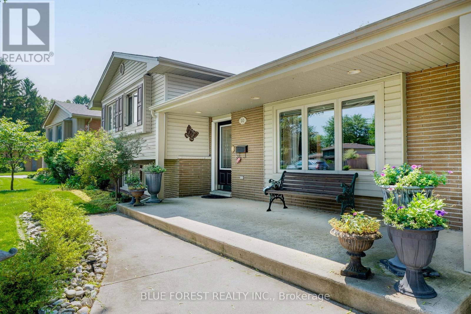 10 GUSTIN AVENUE Image 4