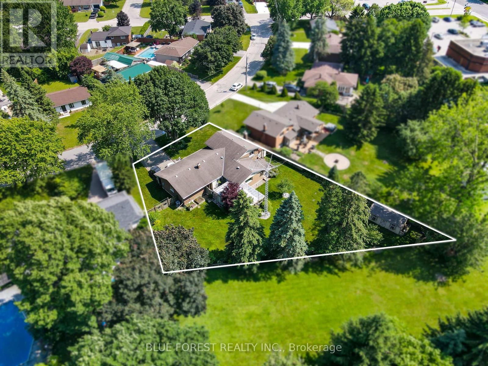10 GUSTIN AVENUE Image 46