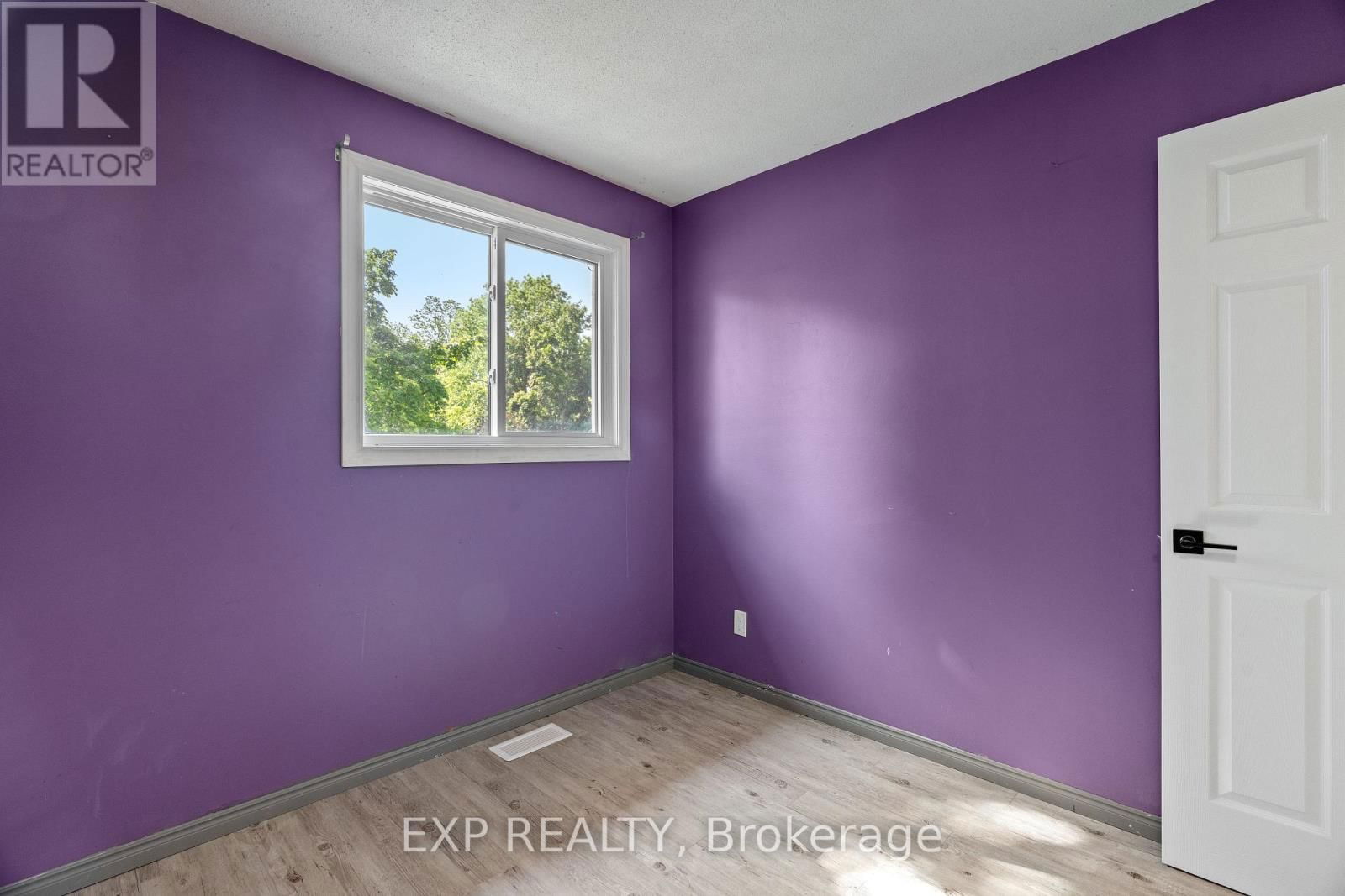 250 WILLIAM E STREET Image 16