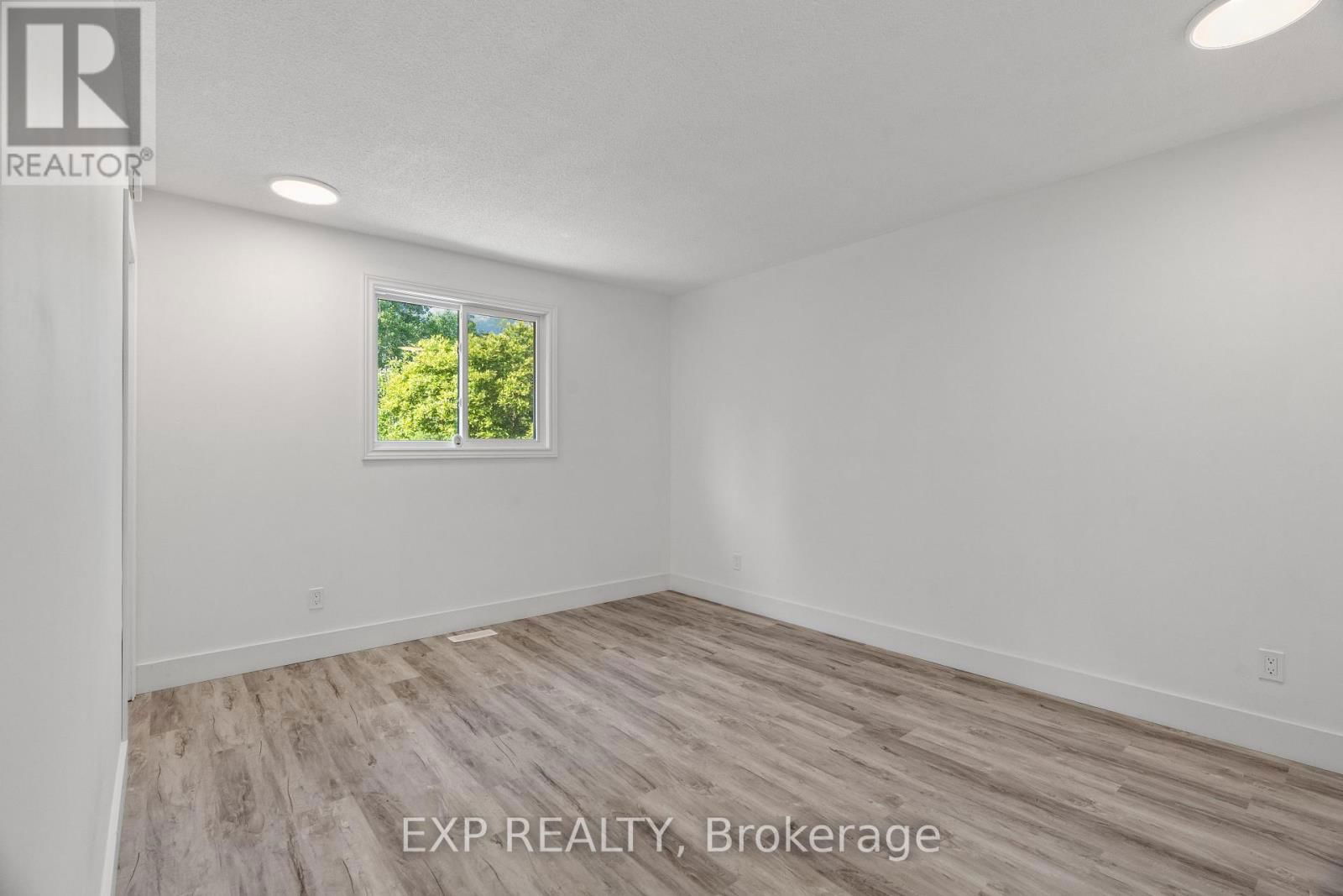 250 WILLIAM E STREET Image 19
