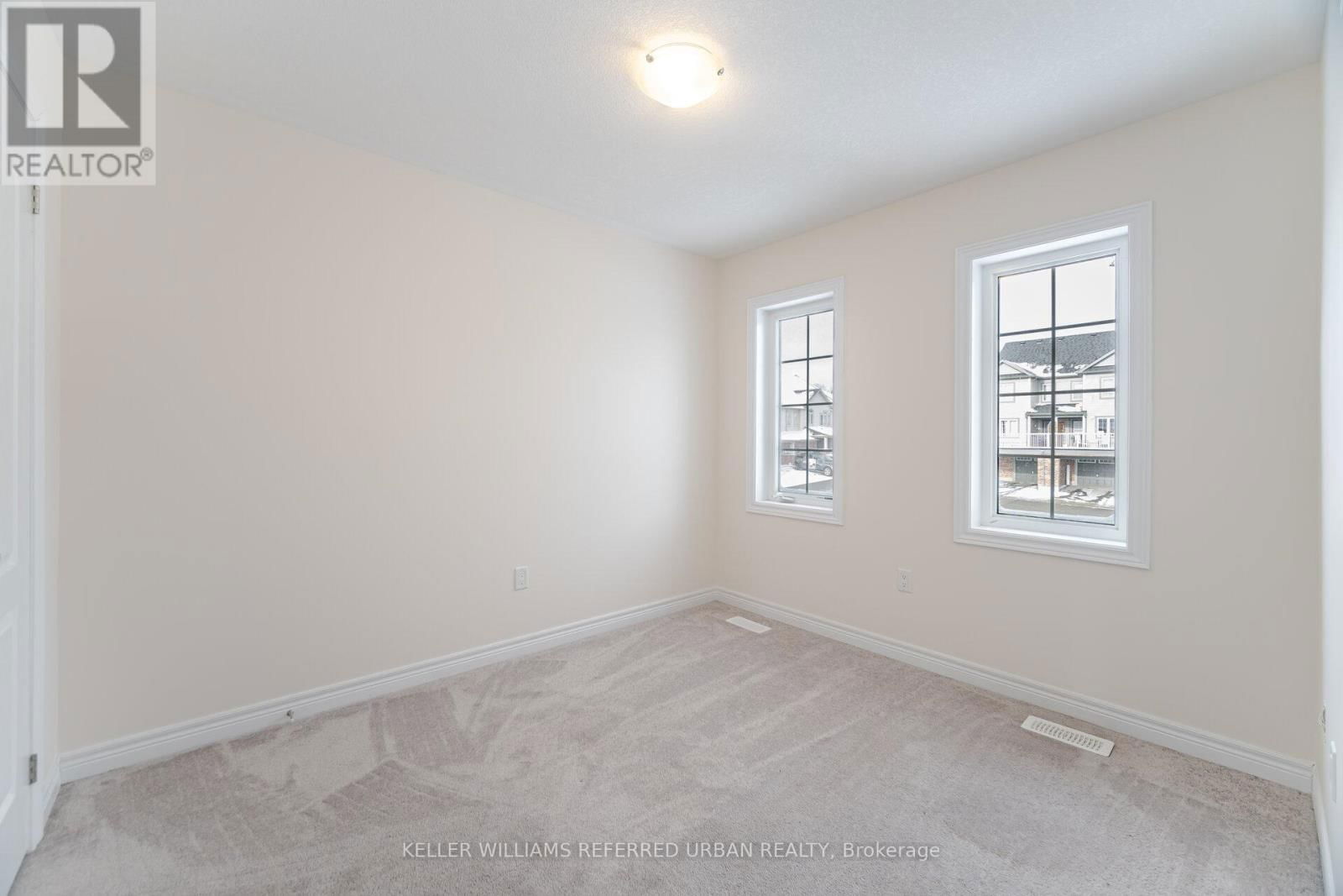 15 - 740 LINDEN DRIVE Image 23