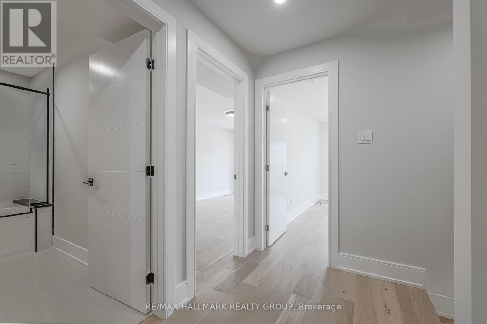 185A 185B CARLETON AVENUE Image 15