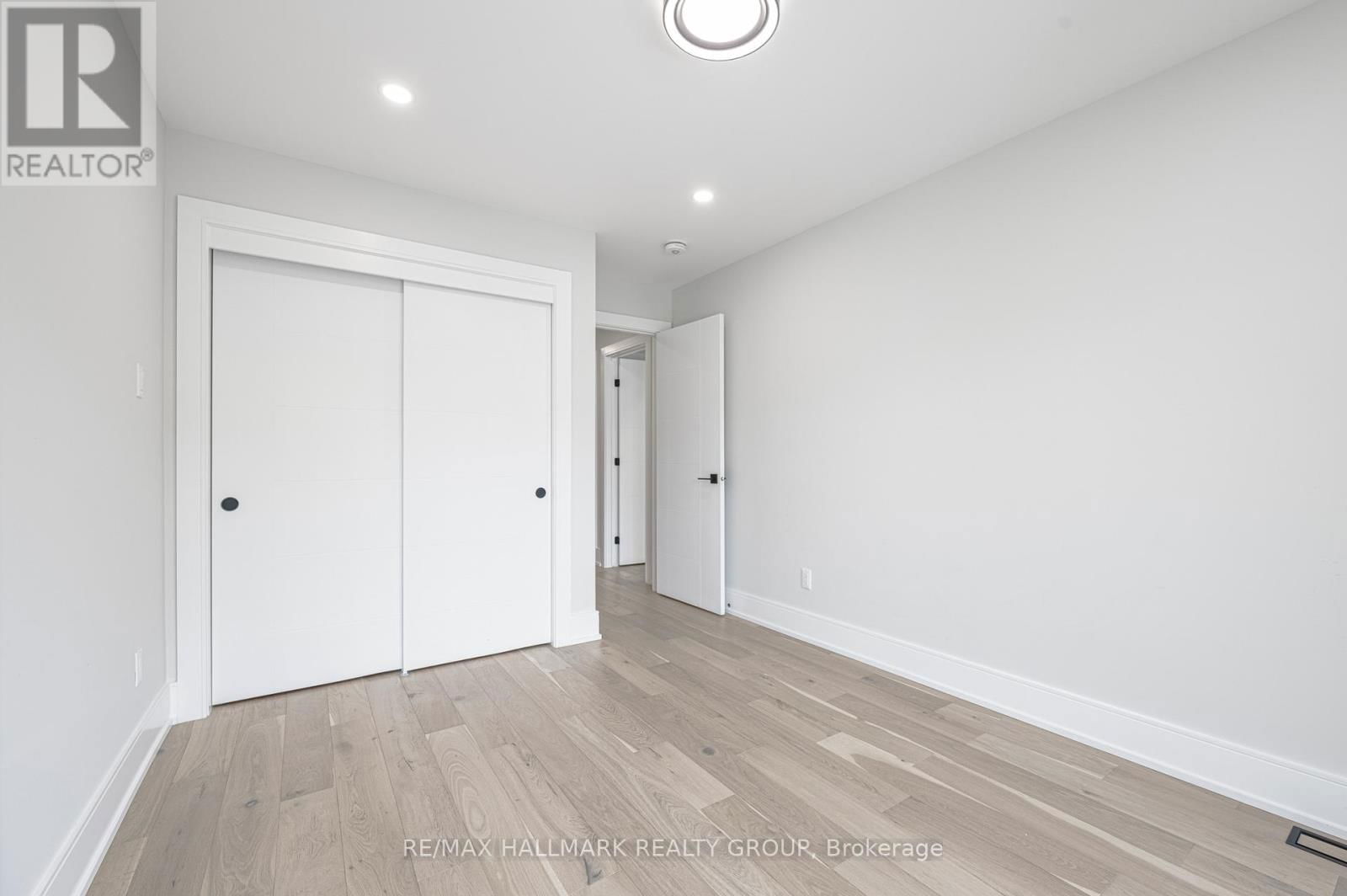 185A 185B CARLETON AVENUE Image 18