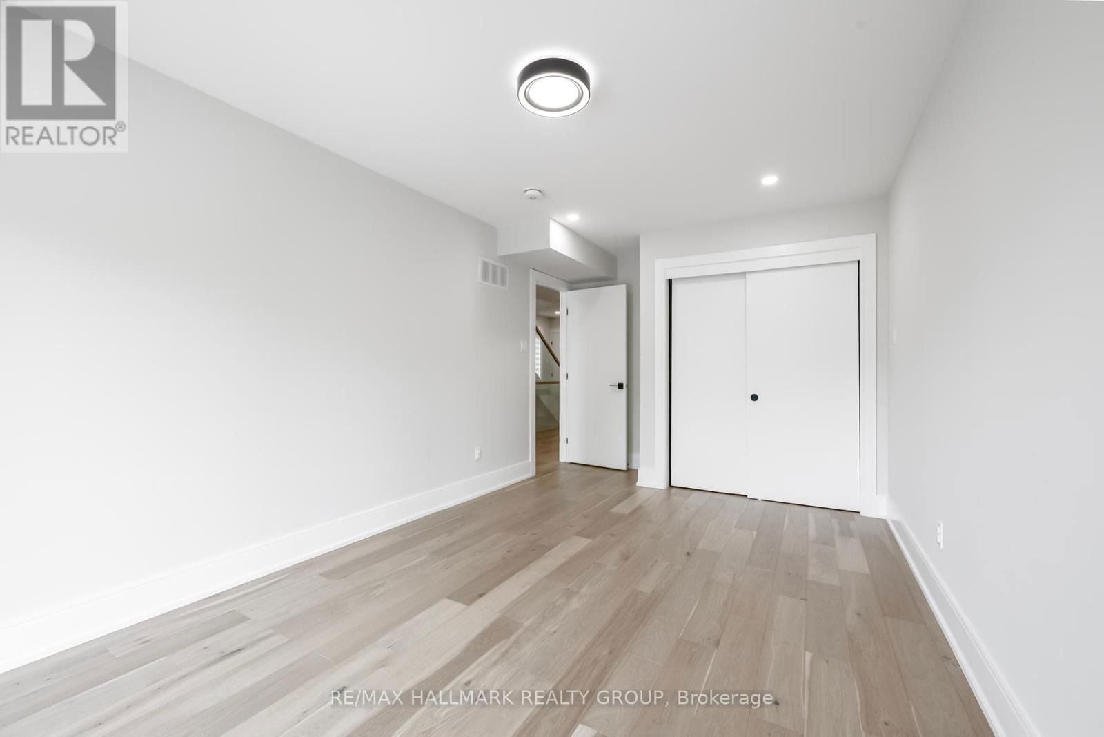 185A 185B CARLETON AVENUE Image 21