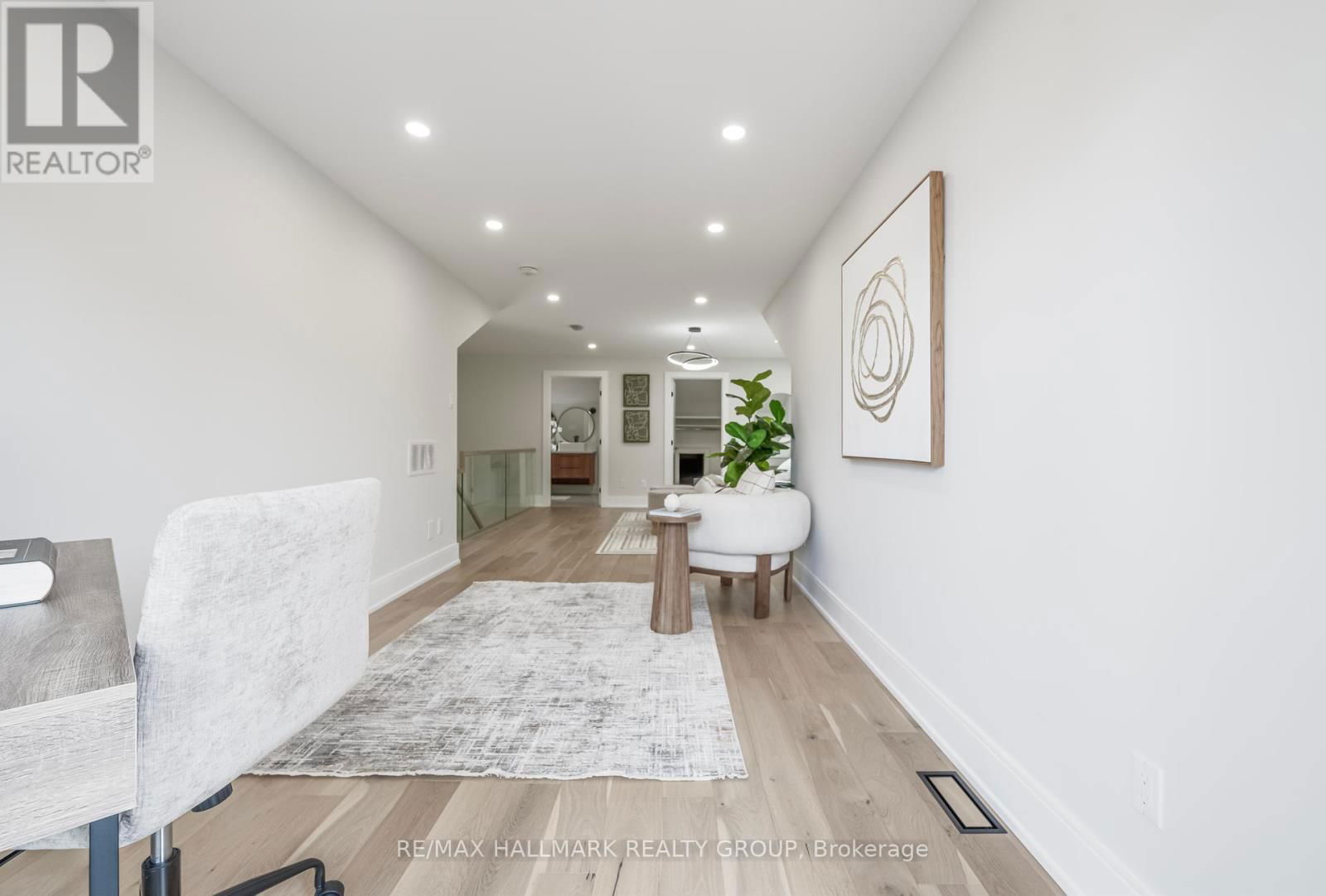 185A 185B CARLETON AVENUE Image 35
